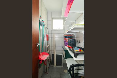 Apartamento à venda com 115m², 3 quartos e 3 vagas Apartamento à venda com 115m², 3 quartos e 3 vagasÁrea de Serviço