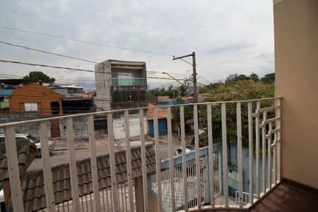 Casa à venda com 550m², 4 quartos e 8 vagas Casa à venda com 550m², 4 quartos e 8 vagasVaranda da suíte 1