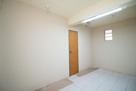 Casa à venda com 550m², 4 quartos e 8 vagas Casa à venda com 550m², 4 quartos e 8 vagasÁrea de Serviço