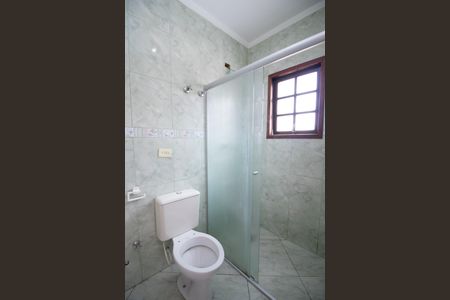 Casa à venda com 550m², 4 quartos e 8 vagas Casa à venda com 550m², 4 quartos e 8 vagasBanheiro da Suíte 2