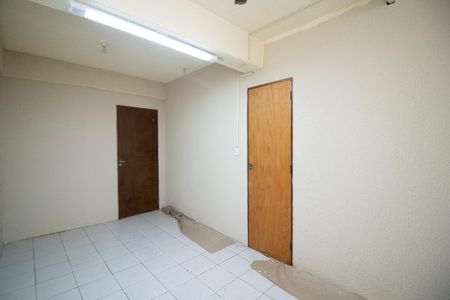 Casa à venda com 550m², 4 quartos e 8 vagas Casa à venda com 550m², 4 quartos e 8 vagasÁrea de Serviço