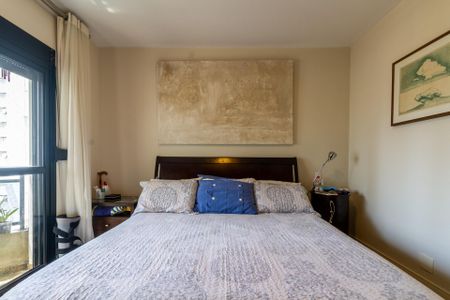 Apartamento à venda com 229m², 4 quartos e 3 vagas Apartamento à venda com 229m², 4 quartos e 3 vagasQuarto 4