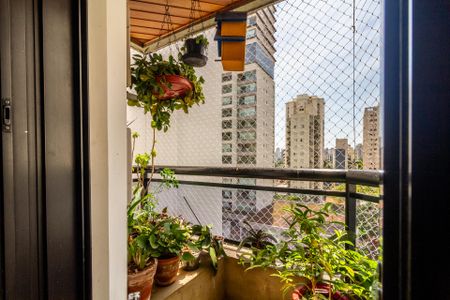 Apartamento à venda com 229m², 4 quartos e 3 vagas Apartamento à venda com 229m², 4 quartos e 3 vagasBanheiro do Quarto 4