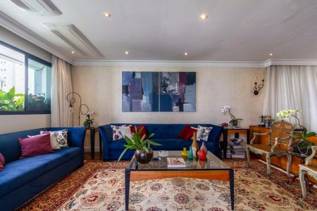 Apartamento à venda com 229m², 4 quartos e 3 vagas Apartamento à venda com 229m², 4 quartos e 3 vagasSala