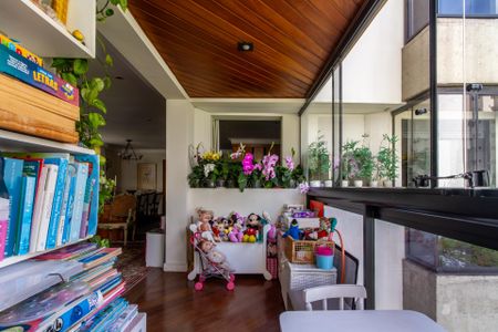 Apartamento à venda com 229m², 4 quartos e 3 vagas Apartamento à venda com 229m², 4 quartos e 3 vagasBanheiro do Quarto 4