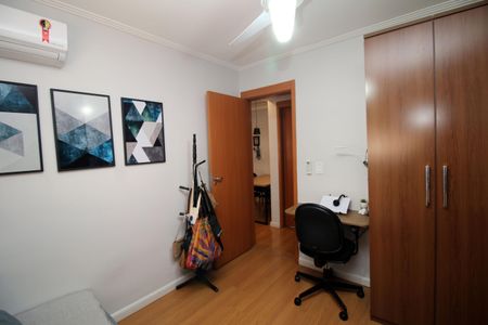 Quarto 1 de apartamento à venda com 2 quartos, 55m² em Vigário Geral, Rio de Janeiro