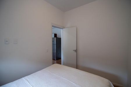Quarto 1 de apartamento para alugar com 2 quartos, 51m² em Vila Butantã, São Paulo