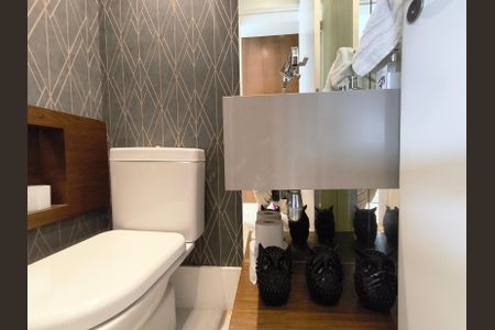 Apartamento à venda com 156m², 3 quartos e 3 vagas Apartamento à venda com 156m², 3 quartos e 3 vagasLavabo