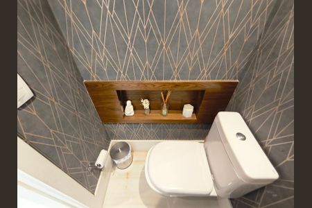 Apartamento à venda com 156m², 3 quartos e 3 vagas Apartamento à venda com 156m², 3 quartos e 3 vagasLavabo