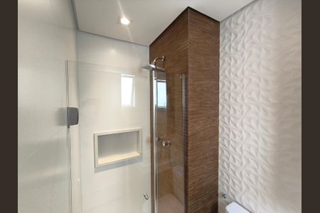 Apartamento à venda com 156m², 3 quartos e 3 vagas Apartamento à venda com 156m², 3 quartos e 3 vagasBanheiro da Suíte 2