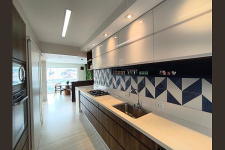 Apartamento à venda com 156m², 3 quartos e 3 vagas Apartamento à venda com 156m², 3 quartos e 3 vagasCozinha