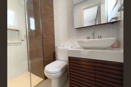 Apartamento à venda com 156m², 3 quartos e 3 vagas Apartamento à venda com 156m², 3 quartos e 3 vagasBanheiro da Suíte 2