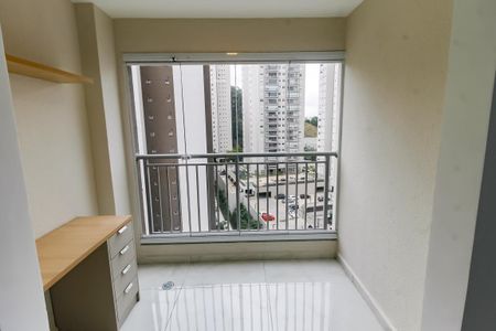 Varanda de kitnet/studio para alugar com 1 quarto, 25m² em Vila Andrade, São Paulo