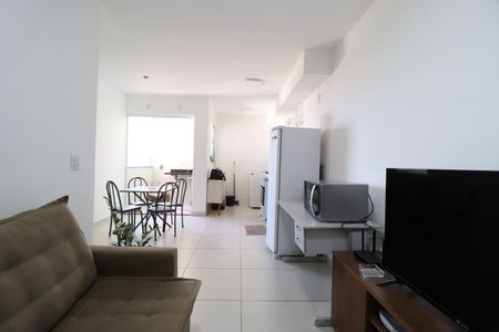 Sala de apartamento para alugar com 2 quartos, 51m² em Chácaras Tubalina E Quartel, Uberlândia