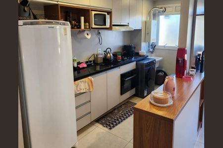 Apartamento à venda com 56m², 2 quartos e 1 vaga Apartamento à venda com 56m², 2 quartos e 1 vagaCozinha e Área de Serviço
