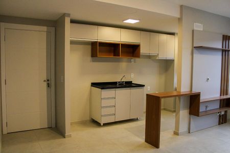 Apartamento à venda com 56m², 2 quartos e 1 vaga Apartamento à venda com 56m², 2 quartos e 1 vagaCozinha e Área de Serviço