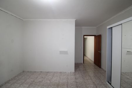 Casa para alugar com 125m², 3 quartos e 4 vagasQuarto 2