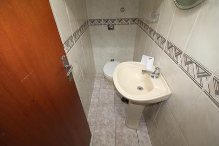 Casa para alugar com 125m², 3 quartos e 4 vagasLavabo