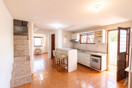 Casa à venda com 92m², 4 quartos e 2 vagasCozinha