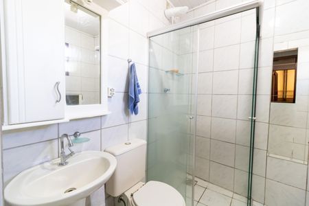 Casa à venda com 92m², 4 quartos e 2 vagasBanheiro Social