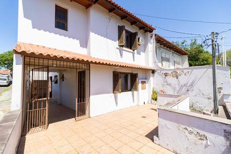 Casa à venda com 92m², 4 quartos e 2 vagasTerraço