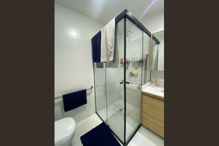 Studio à venda com 50m², 1 quarto e sem vaga Studio à venda com 50m², 1 quarto e sem vagaBanheiro Social