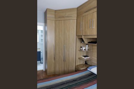 Apartamento à venda com 55m², 2 quartos e 1 vaga Apartamento à venda com 55m², 2 quartos e 1 vagaSuíte