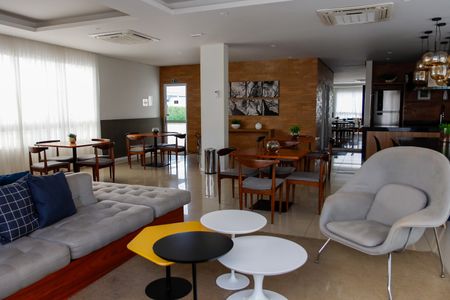 Apartamento à venda com 55m², 2 quartos e 1 vaga Apartamento à venda com 55m², 2 quartos e 1 vagaÁrea comum - Salão de festas