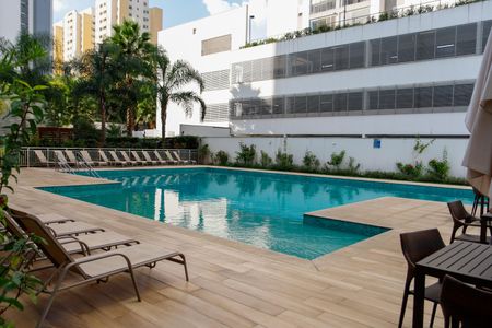Apartamento à venda com 55m², 2 quartos e 1 vaga Apartamento à venda com 55m², 2 quartos e 1 vagaÁrea comum - Piscina