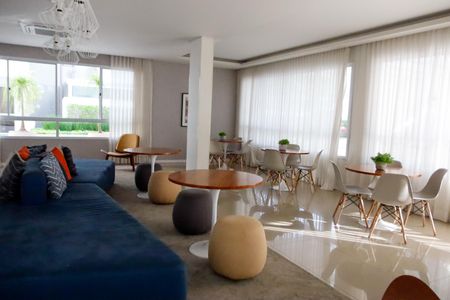 Apartamento à venda com 55m², 2 quartos e 1 vaga Apartamento à venda com 55m², 2 quartos e 1 vagaÁrea comum - Salão de festas
