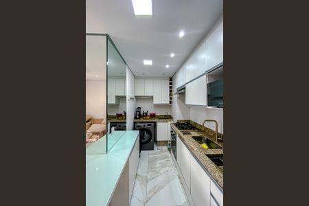 Apartamento à venda com 38m², 2 quartos e 1 vagaCozinha e Área de Serviço