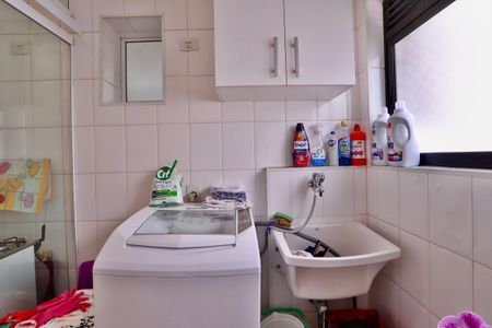 Apartamento à venda com 89m², 3 quartos e 2 vagas Apartamento à venda com 89m², 3 quartos e 2 vagasLavanderia