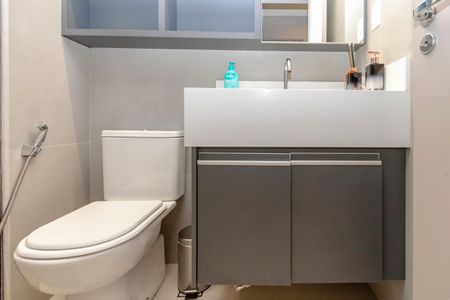 Apartamento à venda com 110m², 2 quartos e 2 vagas Apartamento à venda com 110m², 2 quartos e 2 vagasBanheiro da Suíte 2