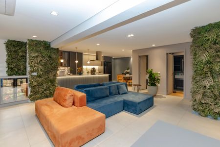 Apartamento à venda com 110m², 2 quartos e 2 vagasSala