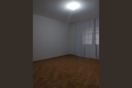 Sala de apartamento para alugar com 4 quartos, 130m² em Presidente Roosevelt, Uberlândia
