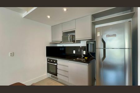 Apartamento para alugar com 87m², 2 quartos e 2 vagasCozinha