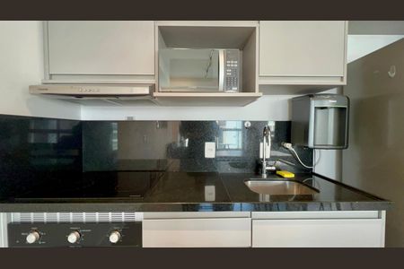 Apartamento para alugar com 87m², 2 quartos e 2 vagasCozinha
