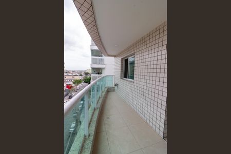 Varanda de apartamento para alugar com 3 quartos, 120m² em Vila Valqueire, Rio de Janeiro
