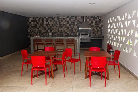 Apartamento para alugar com 47m², 2 quartos e 1 vaga Apartamento para alugar com 47m², 2 quartos e 1 vagaÁrea comum - Churrasqueira