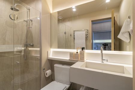 Banheiro de apartamento à venda com 1 quarto, 23m² em Campo Belo, São Paulo