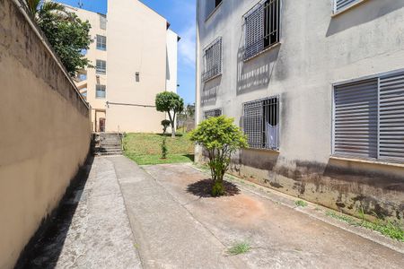 Apartamento à venda com 46m², 2 quartos e sem vagaÁrea comum