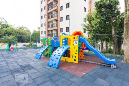 Apartamento à venda com 72m², 3 quartos e 1 vagaÁrea comum - Playground