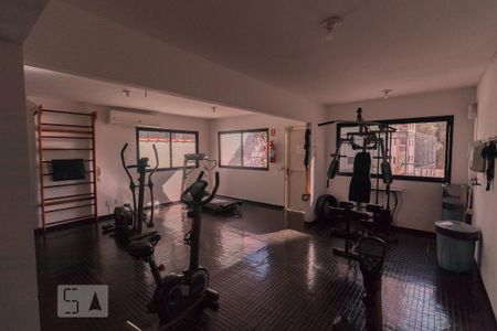 Apartamento à venda com 72m², 3 quartos e 1 vaga Apartamento à venda com 72m², 3 quartos e 1 vagaÁrea comum - Academia