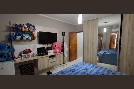 Casa à venda com 120m², 4 quartos e 1 vaga Casa à venda com 120m², 4 quartos e 1 vagaSuíte