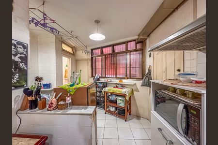 Apartamento à venda com 130m², 3 quartos e 1 vaga Apartamento à venda com 130m², 3 quartos e 1 vagaCozinha