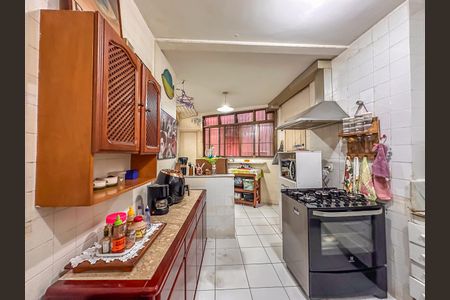 Apartamento à venda com 130m², 3 quartos e 1 vaga Apartamento à venda com 130m², 3 quartos e 1 vagaCozinha