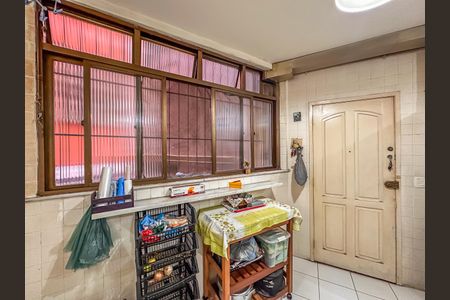 Apartamento à venda com 130m², 3 quartos e 1 vaga Apartamento à venda com 130m², 3 quartos e 1 vagaÁrea de Serviço