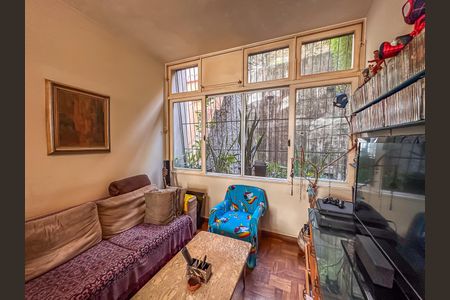 Apartamento à venda com 130m², 3 quartos e 1 vaga Apartamento à venda com 130m², 3 quartos e 1 vagaSala