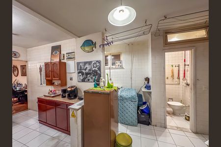 Apartamento à venda com 130m², 3 quartos e 1 vaga Apartamento à venda com 130m², 3 quartos e 1 vagaÁrea de Serviço