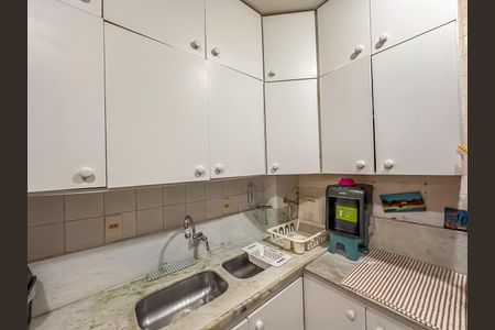 Apartamento à venda com 130m², 3 quartos e 1 vaga Apartamento à venda com 130m², 3 quartos e 1 vagaCozinha